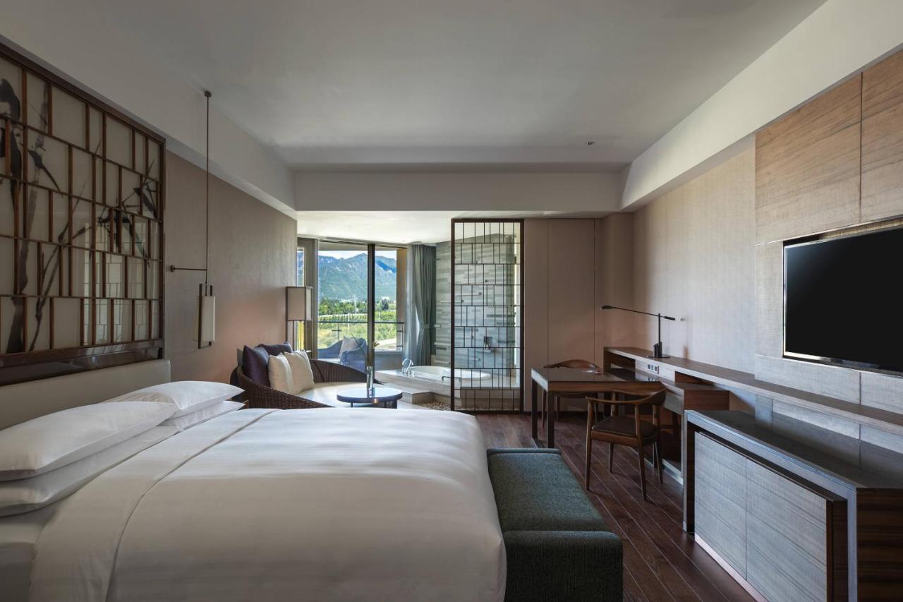 Beijing Marriott Hotel Csangping Kültér fotó